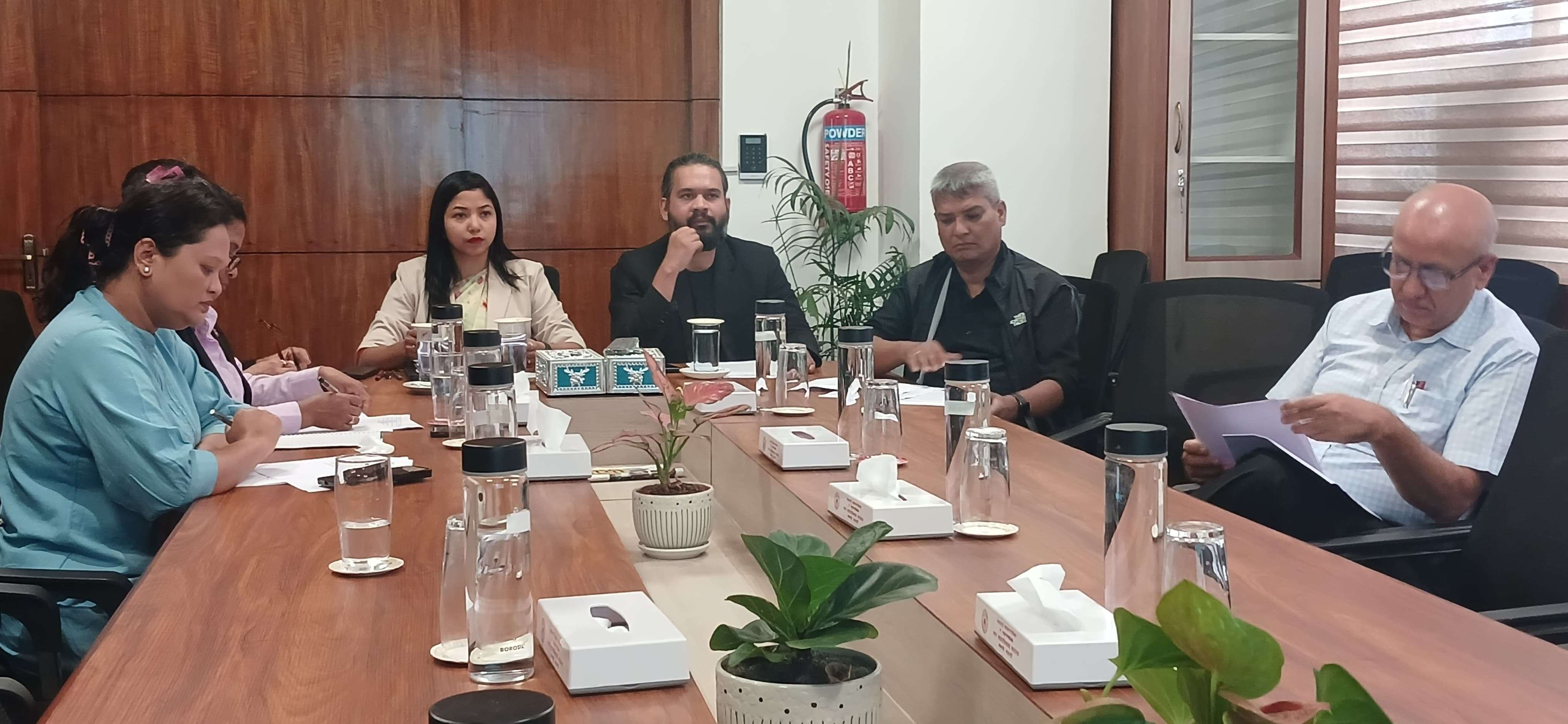 करिब ४ महिनापछि बालेन र सुनिता कार्यपालिका बैठकमा आमनेसामने